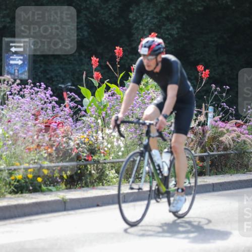 08.09.2024 - Stadtparktriathlon Zöllner http://msf.ph/oto/6996305 08.09.2024 12:18:12 Radfahren 716, 834, 871, 908, 918 meine-sportfotos.de
