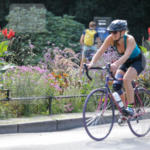08.09.2024 - Stadtparktriathlon Zöllner http://msf.ph/oto/6996407 08.09.2024 12:19:14 Radfahren 762, 777, 779, 803, 816, 863, 876, 879 meine-sportfotos.de