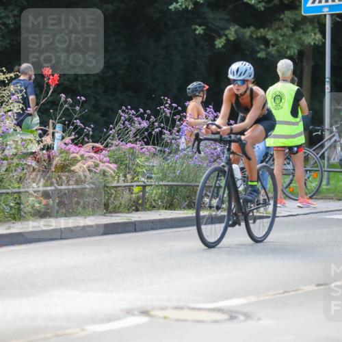 08.09.2024 - Stadtparktriathlon Zöllner http://msf.ph/oto/6996456 08.09.2024 12:19:30 Radfahren 791, 817, 838, 843, 862, 868, 941 meine-sportfotos.de