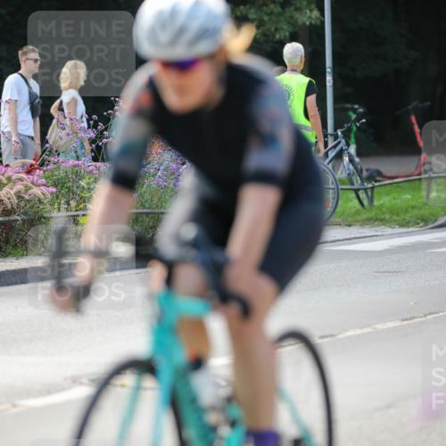08.09.2024 - Stadtparktriathlon Zöllner http://msf.ph/oto/6996582 08.09.2024 12:19:50 Radfahren 759, 761, 765, 775, 798, 832 meine-sportfotos.de