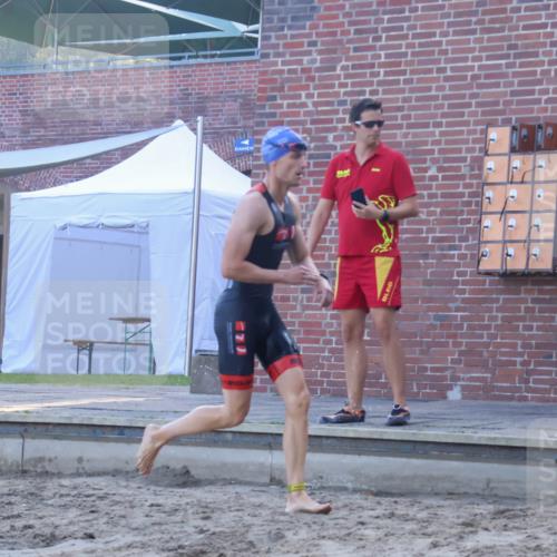 08.09.2024 - Stadtparktriathlon Luisa Fischer http://msf.ph/oto/6996586 08.09.2024 08:57:20 Schwimmen 99, 114, 122 meine-sportfotos.de