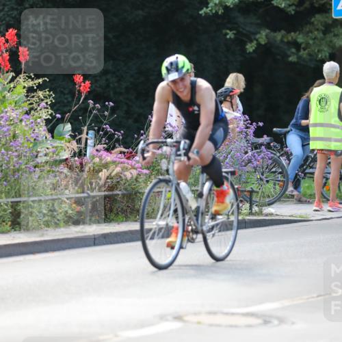 08.09.2024 - Stadtparktriathlon Zöllner http://msf.ph/oto/6996605 08.09.2024 12:20:02 Radfahren 783, 853, 932, 939 meine-sportfotos.de