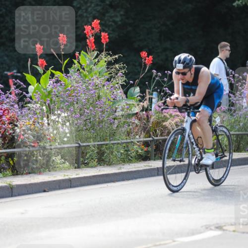 08.09.2024 - Stadtparktriathlon Zöllner http://msf.ph/oto/6996662 08.09.2024 12:20:16 Radfahren 787, 796, 811, 829, 857, 875 meine-sportfotos.de