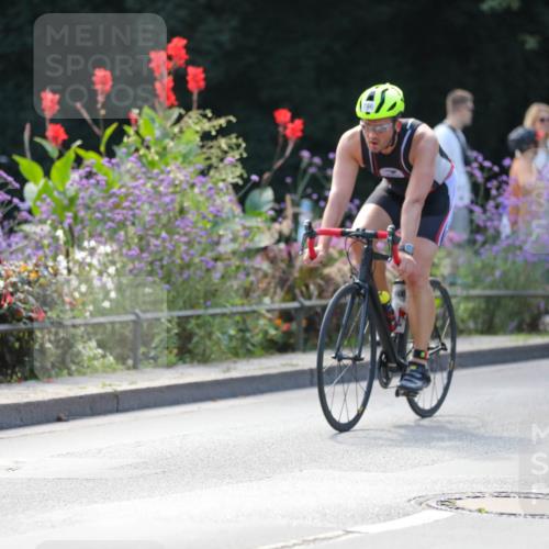 08.09.2024 - Stadtparktriathlon Zöllner http://msf.ph/oto/6996680 08.09.2024 12:20:18 Radfahren 787, 796, 811, 829, 857, 875 meine-sportfotos.de