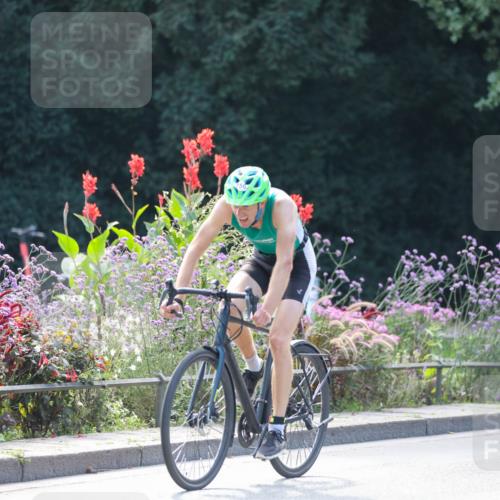 08.09.2024 - Stadtparktriathlon Zöllner http://msf.ph/oto/6996705 08.09.2024 12:20:31 Radfahren 749, 756, 784, 824, 940 meine-sportfotos.de