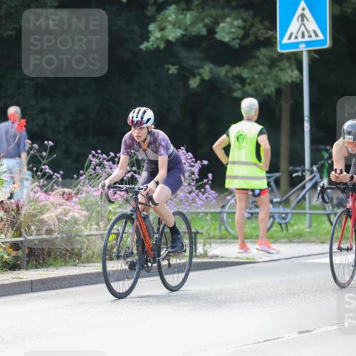 08.09.2024 - Stadtparktriathlon Zöllner http://msf.ph/oto/6996728 08.09.2024 12:20:42 Radfahren 749, 782, 784, 892, 924, 940 meine-sportfotos.de