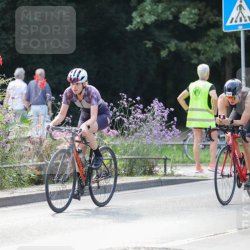 08.09.2024 - Stadtparktriathlon Zöllner http://msf.ph/oto/6996731 08.09.2024 12:20:42 Radfahren 749, 782, 784, 892, 924, 940 meine-sportfotos.de
