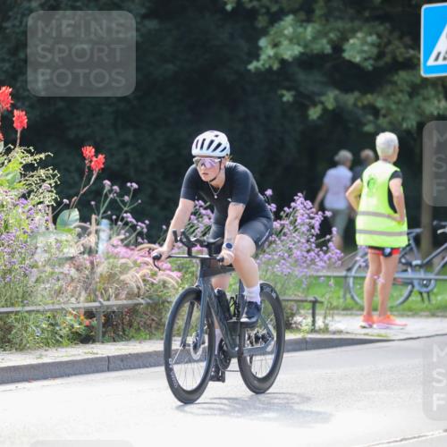 08.09.2024 - Stadtparktriathlon Zöllner http://msf.ph/oto/6996749 08.09.2024 12:20:51 Radfahren 767, 782, 884, 892, 912, 924, 926, 927 meine-sportfotos.de