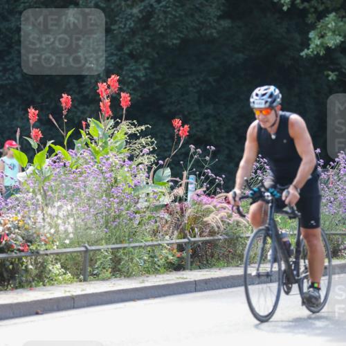 08.09.2024 - Stadtparktriathlon Zöllner http://msf.ph/oto/6996838 08.09.2024 12:21:29 Radfahren 753, 773, 815, 840, 845, 914 meine-sportfotos.de