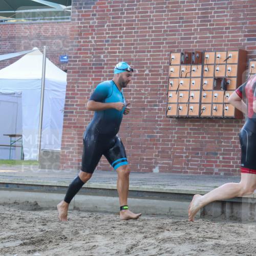 08.09.2024 - Stadtparktriathlon Luisa Fischer http://msf.ph/oto/6996888 08.09.2024 08:58:35 Schwimmen 90, 91, 92, 93, 105, 108, 112, 120, 123, 125 meine-sportfotos.de