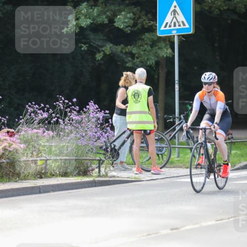 08.09.2024 - Stadtparktriathlon Zöllner http://msf.ph/oto/6996895 08.09.2024 12:21:40 Radfahren 753, 854, 861, 881, 885, 891 meine-sportfotos.de