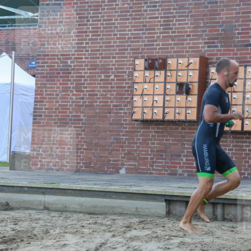 08.09.2024 - Stadtparktriathlon Luisa Fischer http://msf.ph/oto/6996924 08.09.2024 08:58:38 Schwimmen 90, 91, 92, 93, 98, 105, 108, 112, 120, 123, 125, 127 meine-sportfotos.de