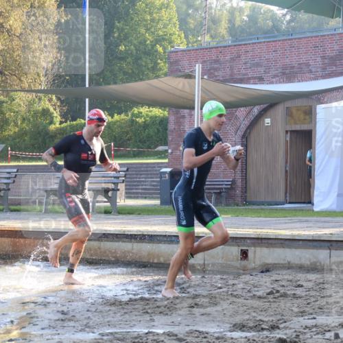 08.09.2024 - Stadtparktriathlon Luisa Fischer http://msf.ph/oto/6996944 08.09.2024 08:58:41 Schwimmen 90, 91, 92, 93, 98, 105, 110, 112, 120, 125, 127 meine-sportfotos.de