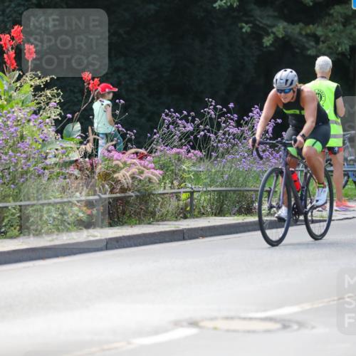 08.09.2024 - Stadtparktriathlon Zöllner http://msf.ph/oto/6996950 08.09.2024 12:22:08 Radfahren 820, 883, 900, 904, 930 meine-sportfotos.de