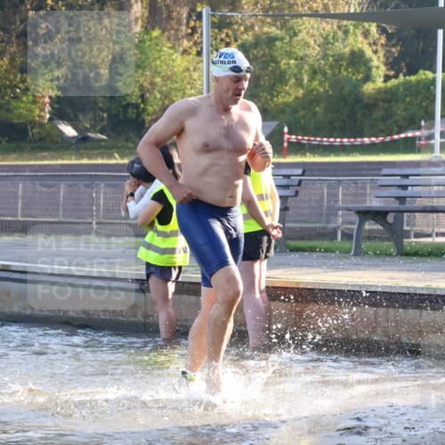 08.09.2024 - Stadtparktriathlon Luisa Fischer http://msf.ph/oto/6997056 08.09.2024 08:59:01 Schwimmen 104, 115 meine-sportfotos.de
