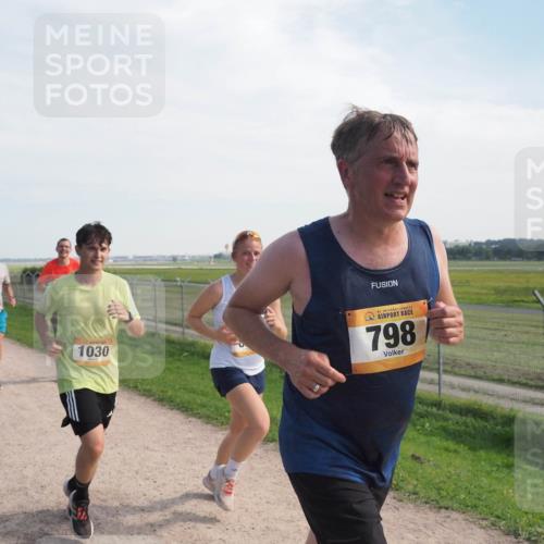 08.09.2024 - Airport Race Miley Keyser http://msf.ph/oto/6997094 08.09.2024 12:19:19 Laufen OLYMPUS, DIGITAL, CAMERA meine-sportfotos.de