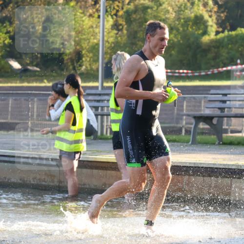 08.09.2024 - Stadtparktriathlon Luisa Fischer http://msf.ph/oto/6997111 08.09.2024 08:59:13 Schwimmen 94, 97, 109, 119 meine-sportfotos.de