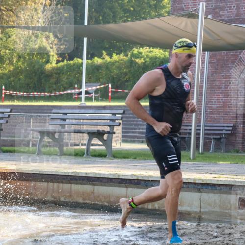 08.09.2024 - Stadtparktriathlon Luisa Fischer http://msf.ph/oto/6997144 08.09.2024 08:59:17 Schwimmen 94, 97, 109, 113, 117, 119, 128 meine-sportfotos.de