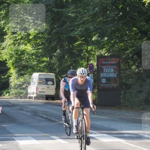 08.09.2024 - Stadtparktriathlon Zöllner http://msf.ph/oto/6997181 08.09.2024 10:48:22 Radfahren 280, 345, 395, 445, 454, 458 meine-sportfotos.de