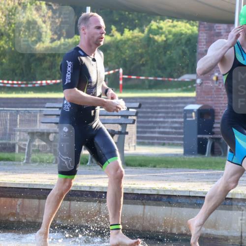 08.09.2024 - Stadtparktriathlon Luisa Fischer http://msf.ph/oto/6997184 08.09.2024 08:59:23 Schwimmen 97, 109, 113, 117, 119, 128 meine-sportfotos.de