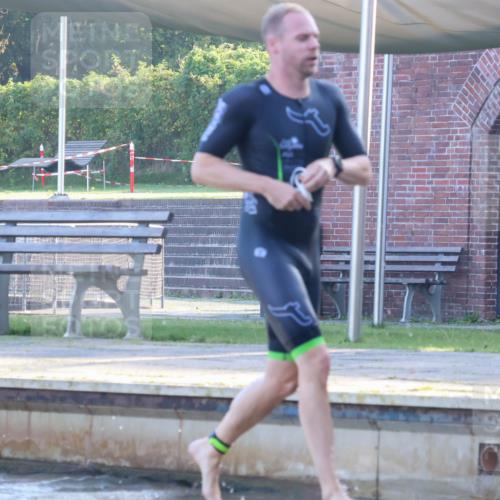 08.09.2024 - Stadtparktriathlon Luisa Fischer http://msf.ph/oto/6997191 08.09.2024 08:59:23 Schwimmen 97, 109, 113, 117, 119, 128 meine-sportfotos.de