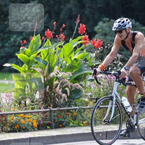 08.09.2024 - Stadtparktriathlon Zöllner http://msf.ph/oto/6997309 08.09.2024 12:22:22 Radfahren 769, 776 meine-sportfotos.de