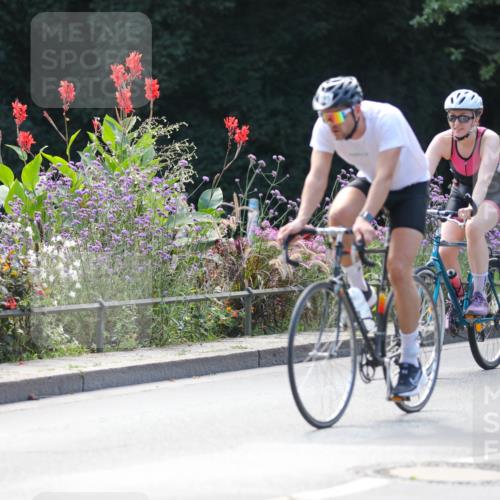 08.09.2024 - Stadtparktriathlon Zöllner http://msf.ph/oto/6997323 08.09.2024 12:22:36 Radfahren 752, 763, 764, 795, 809, 848, 897, 901, 933 meine-sportfotos.de