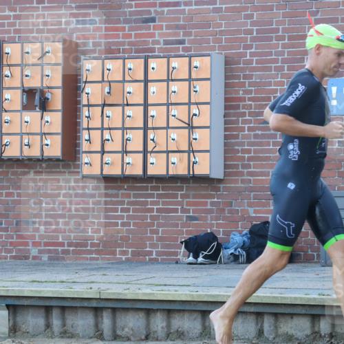 08.09.2024 - Stadtparktriathlon Luisa Fischer http://msf.ph/oto/6997326 08.09.2024 08:59:44 Schwimmen 116, 124 meine-sportfotos.de