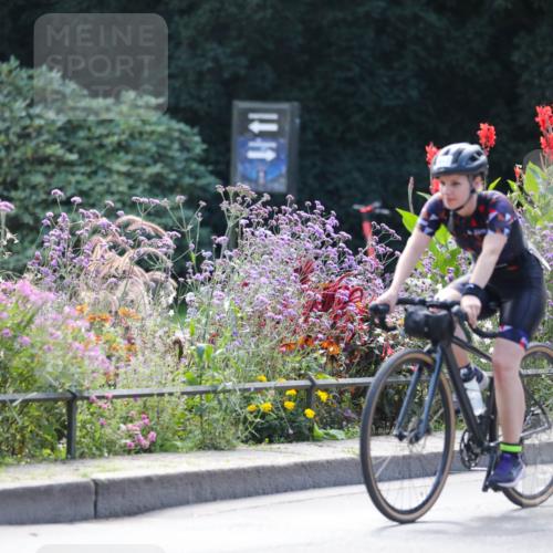 08.09.2024 - Stadtparktriathlon Zöllner http://msf.ph/oto/6997348 08.09.2024 12:22:42 Radfahren 752, 781, 809, 839, 897, 901, 906, 933 meine-sportfotos.de