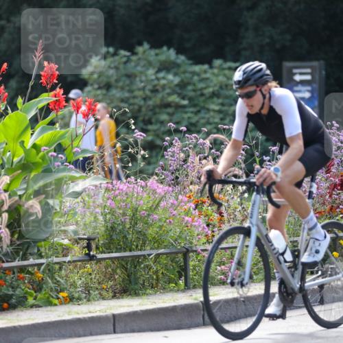 08.09.2024 - Stadtparktriathlon Zöllner http://msf.ph/oto/6997420 08.09.2024 12:23:11 Radfahren 770, 913 meine-sportfotos.de
