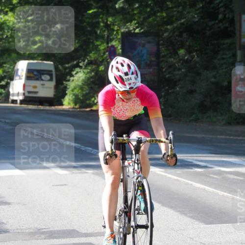 08.09.2024 - Stadtparktriathlon Zöllner http://msf.ph/oto/6997422 08.09.2024 10:50:01 Radfahren 284, 304, 317, 323, 354, 433 meine-sportfotos.de