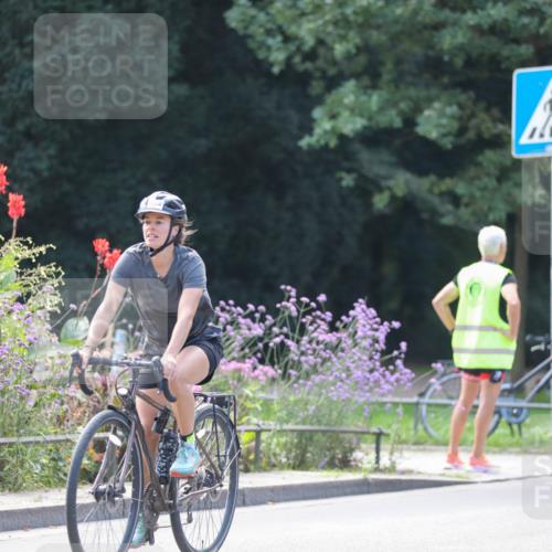 08.09.2024 - Stadtparktriathlon Zöllner http://msf.ph/oto/6997546 08.09.2024 12:23:50 Radfahren 750, 793, 805, 831, 833, 849, 894, 911, 934, 937, 938 meine-sportfotos.de