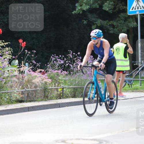 08.09.2024 - Stadtparktriathlon Zöllner http://msf.ph/oto/6997575 08.09.2024 12:23:52 Radfahren 750, 793, 805, 831, 833, 894, 911, 934, 937, 938 meine-sportfotos.de
