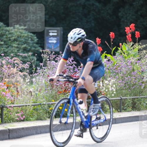 08.09.2024 - Stadtparktriathlon Zöllner http://msf.ph/oto/6997613 08.09.2024 12:23:57 Radfahren 750, 793, 805, 833, 894, 938 meine-sportfotos.de