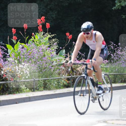 08.09.2024 - Stadtparktriathlon Zöllner http://msf.ph/oto/6997636 08.09.2024 12:24:00 Radfahren 750, 793, 894 meine-sportfotos.de