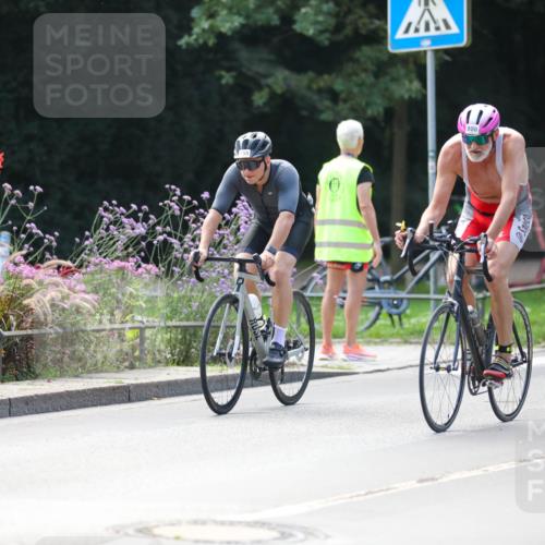 08.09.2024 - Stadtparktriathlon Zöllner http://msf.ph/oto/6997665 08.09.2024 12:24:18 Radfahren 755, 800 meine-sportfotos.de