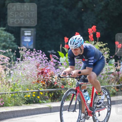 08.09.2024 - Stadtparktriathlon Zöllner http://msf.ph/oto/6997680 08.09.2024 12:24:32 Radfahren 737, 806, 828, 878 meine-sportfotos.de