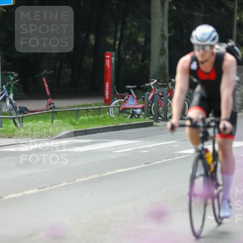 08.09.2024 - Stadtparktriathlon Zöllner http://msf.ph/oto/6997769 08.09.2024 12:25:13 Radfahren 748, 751, 758, 788, 794, 834, 852, 869, 871, 880, 908 meine-sportfotos.de