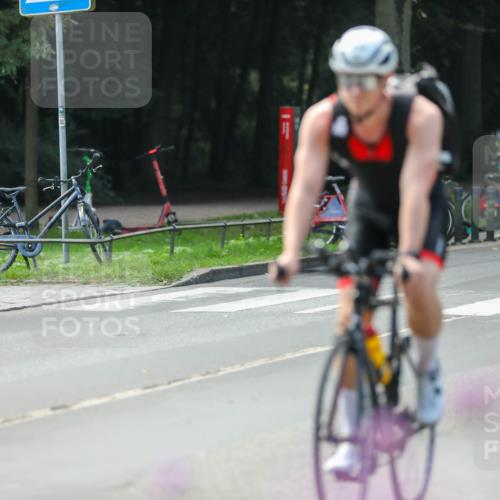 08.09.2024 - Stadtparktriathlon Zöllner http://msf.ph/oto/6997781 08.09.2024 12:25:13 Radfahren 748, 751, 758, 788, 794, 834, 852, 869, 871, 880, 908 meine-sportfotos.de