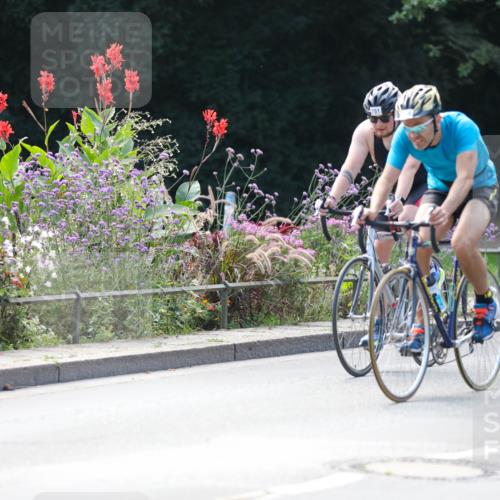 08.09.2024 - Stadtparktriathlon Zöllner http://msf.ph/oto/6997813 08.09.2024 12:25:21 Radfahren 751, 758, 771, 788, 794, 825, 834, 852, 855, 871, 880, 908 meine-sportfotos.de
