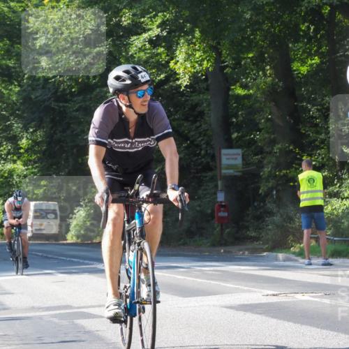 08.09.2024 - Stadtparktriathlon Zöllner http://msf.ph/oto/6997982 08.09.2024 10:54:04 Radfahren 305, 380, 440, 446, 447, 471, 558 meine-sportfotos.de