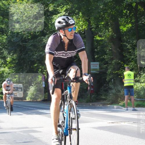 08.09.2024 - Stadtparktriathlon Zöllner http://msf.ph/oto/6997989 08.09.2024 10:54:04 Radfahren 305, 380, 440, 446, 447, 471, 558 meine-sportfotos.de