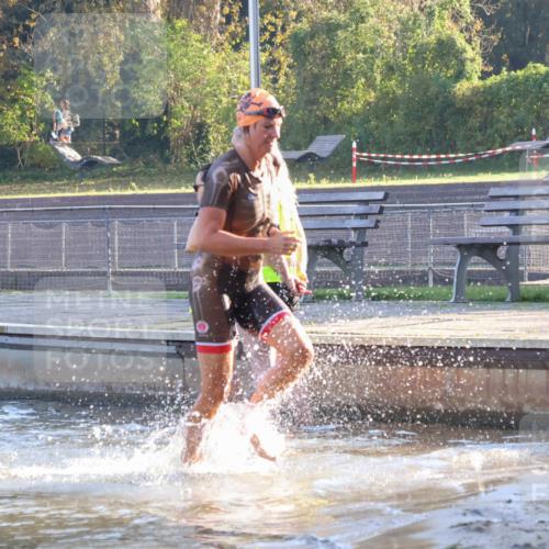 08.09.2024 - Stadtparktriathlon Luisa Fischer http://msf.ph/oto/6998078 08.09.2024 09:06:45 Schwimmen 138, 150, 163 meine-sportfotos.de