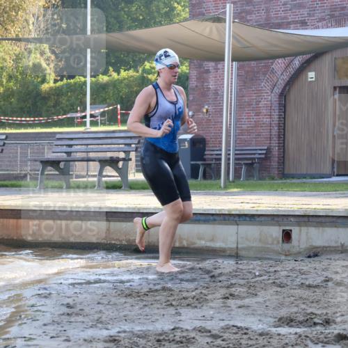 08.09.2024 - Stadtparktriathlon Luisa Fischer http://msf.ph/oto/6998104 08.09.2024 09:06:51 Schwimmen 138, 150, 151, 163 meine-sportfotos.de