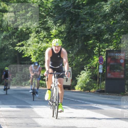 08.09.2024 - Stadtparktriathlon Zöllner http://msf.ph/oto/6998113 08.09.2024 10:54:34 Radfahren 366, 372, 399, 435 meine-sportfotos.de