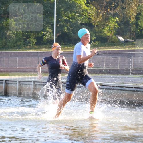 08.09.2024 - Stadtparktriathlon Luisa Fischer http://msf.ph/oto/6998158 08.09.2024 09:06:59 Schwimmen 140, 151, 163 meine-sportfotos.de