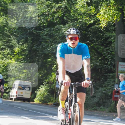 08.09.2024 - Stadtparktriathlon Zöllner http://msf.ph/oto/6998171 08.09.2024 10:54:58 Radfahren 43, 352, 385, 393, 406, 549, 551 meine-sportfotos.de