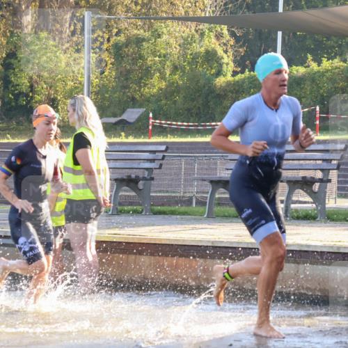 08.09.2024 - Stadtparktriathlon Luisa Fischer http://msf.ph/oto/6998173 08.09.2024 09:07:00 Schwimmen 140, 151, 163 meine-sportfotos.de
