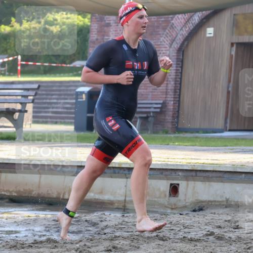 08.09.2024 - Stadtparktriathlon Luisa Fischer http://msf.ph/oto/6998224 08.09.2024 09:07:19 Schwimmen 144, 157, 173 meine-sportfotos.de