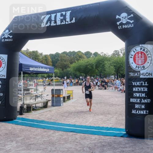 08.09.2024 - Stadtparktriathlon Luisa Fischer http://msf.ph/oto/6998272 08.09.2024 11:58:46 Ziel 504, 554 meine-sportfotos.de